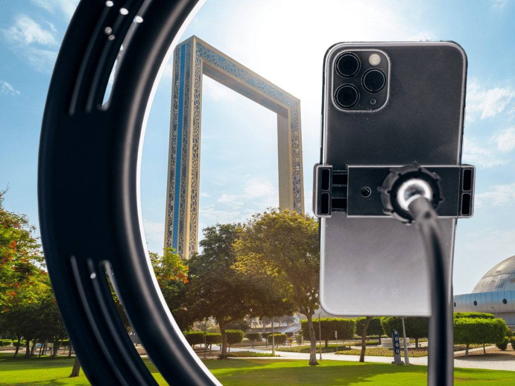 ចិន ប្រកាសចេញបទប្បញ្ញត្តិថ្មី ដើម្បីរារាំងការរីករាលដាលនៃព័ត៌មានមិនពិត ឬព័ត៌មានក្លែងក្លាយរបស់អ្នកផលិតមាតិកា